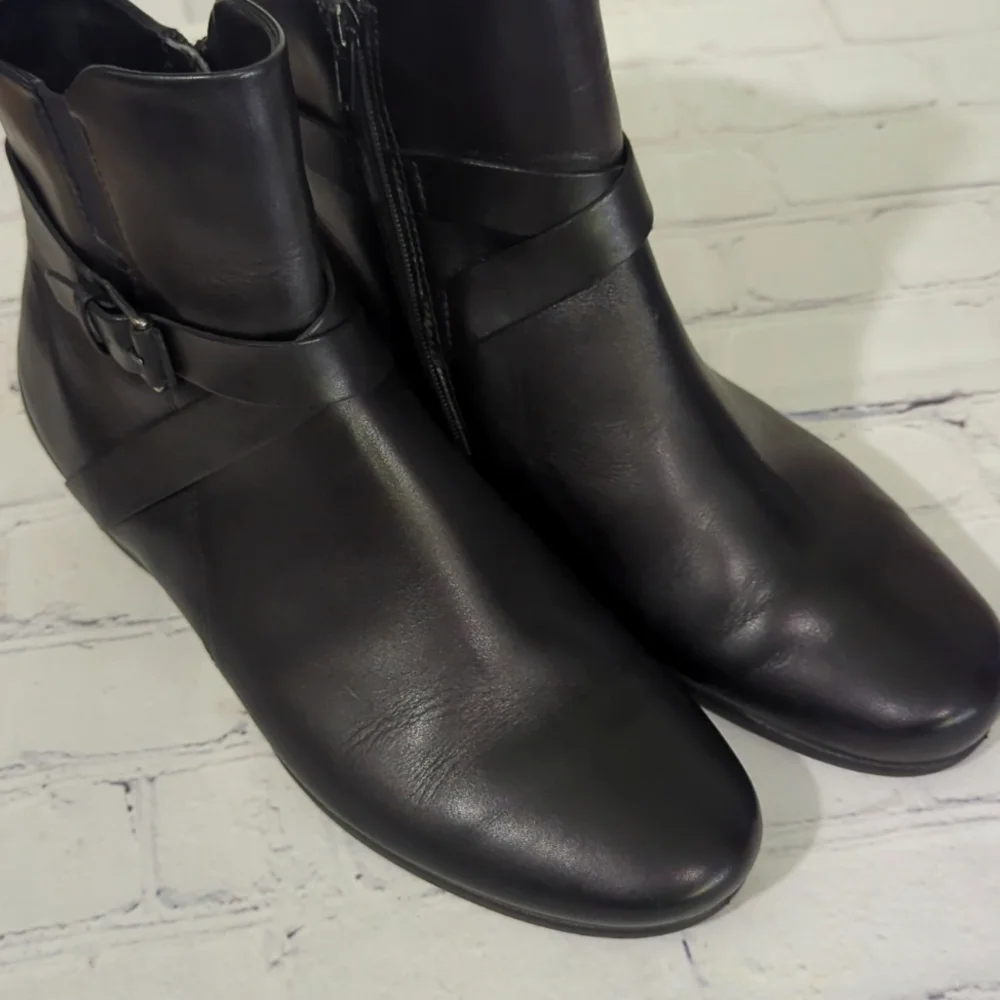 New ECCO Leather Waterproof Metropole Amsterdam Boot Size 9-9.5